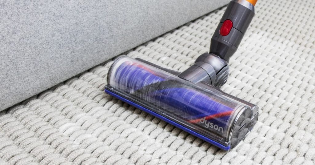 How to Clean a Shark Vacuum Brush