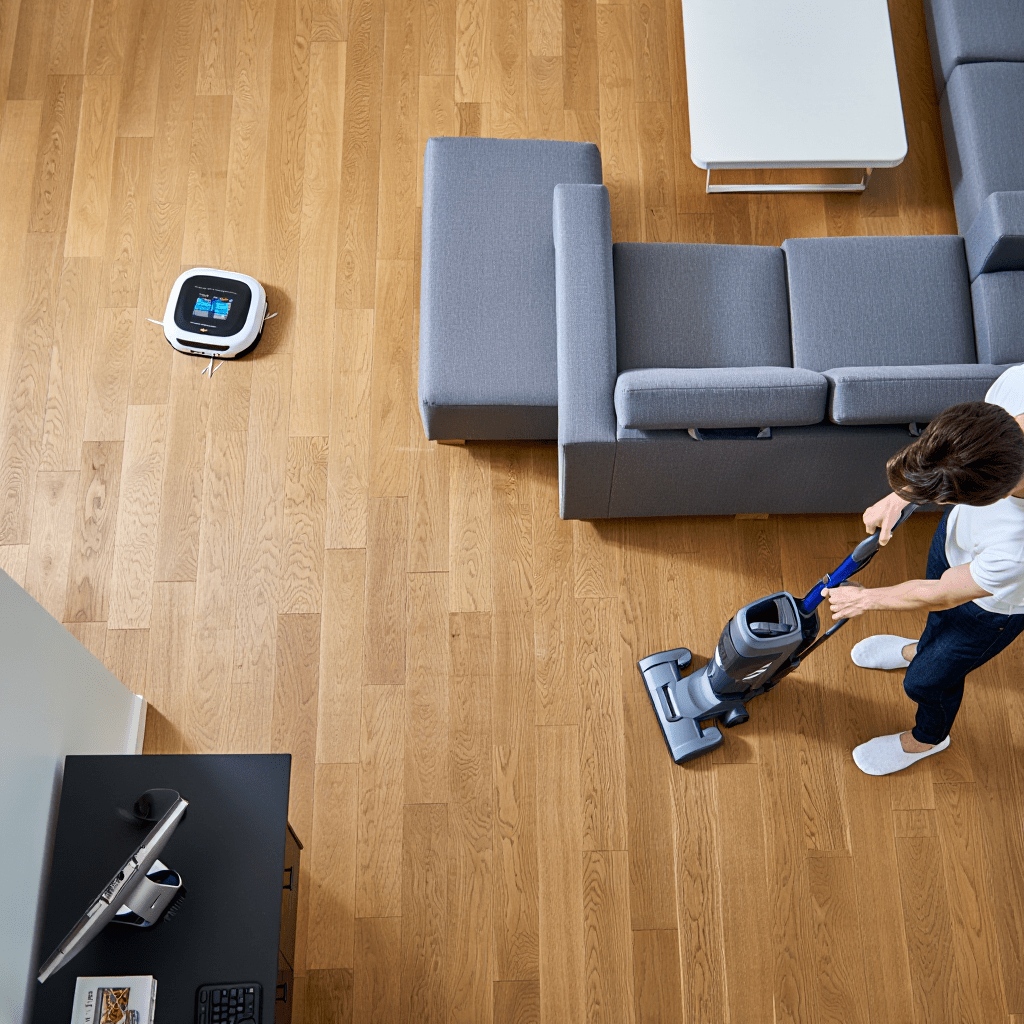 Robot Vacuums Vs Traditional Vacuums What to Know